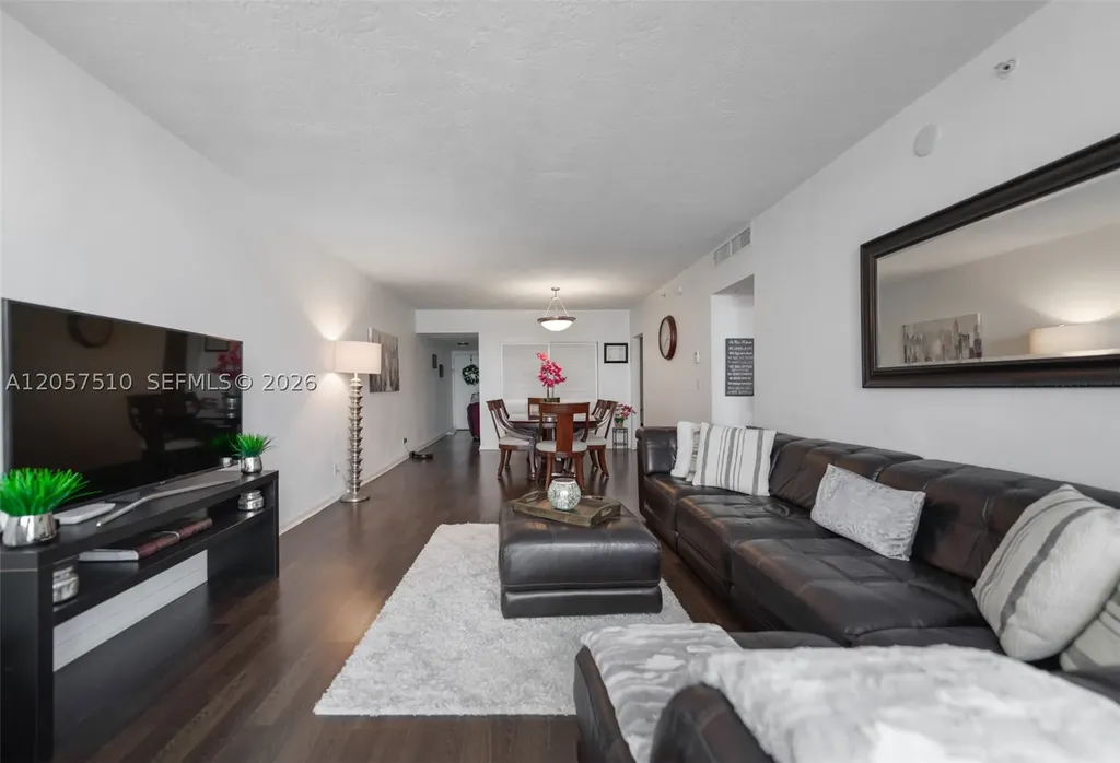 3000 S Ocean Drive Hollywood FL 33019