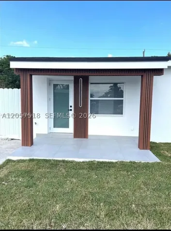 14641 Jackson Street Miami FL 33176