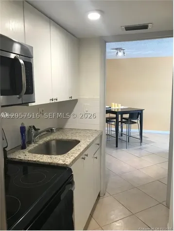 20850 San Simeon Way Miami FL 33179