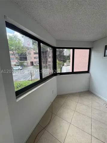 20850 San Simeon Way Miami FL 33179