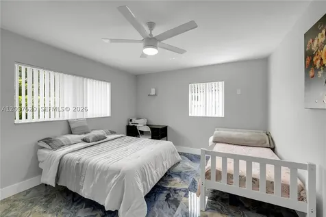 10350 SW 48th Street Miami FL 33165