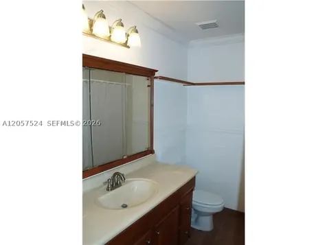 459 Lakeview Drive Weston FL 33326