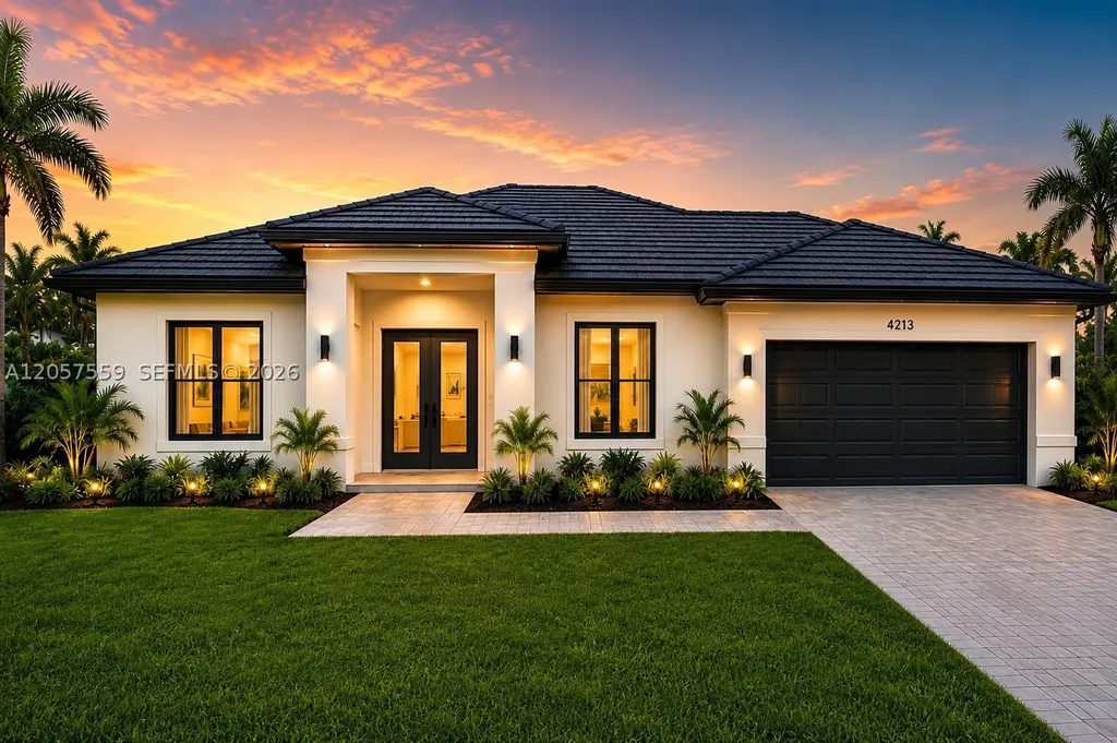 52 Yvonne Avenue S Lehigh Acres FL 33976