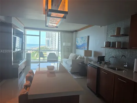 6801 Collins Avenue Miami Beach FL 33141