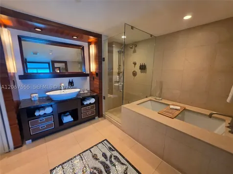 6801 Collins Avenue Miami Beach FL 33141
