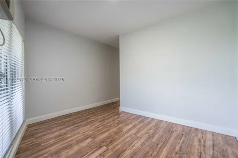 7927 East Drive North Bay Village FL 33141