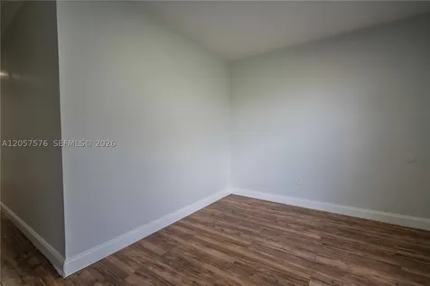 7927 East Drive North Bay Village FL 33141