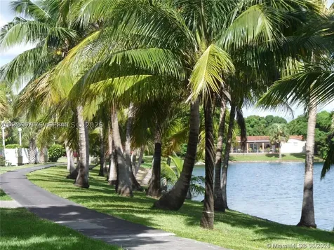 14221 N Kendall Drive Miami FL 33186