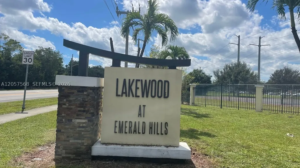 3690 N 56th Avenue Hollywood FL 33021