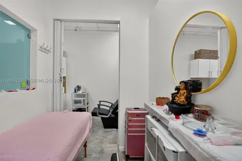 Full Service Salon For Sale In Miami Miami FL 33173