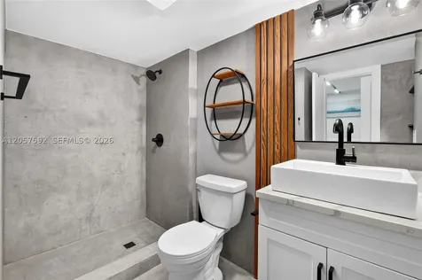 3301 N Country Club Drive Aventura FL 33180