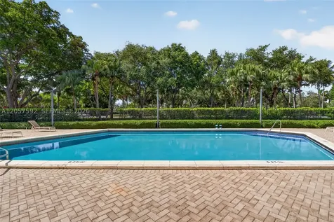 3301 N Country Club Drive Aventura FL 33180