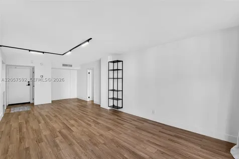 3301 N Country Club Drive Aventura FL 33180