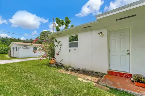 577 NW 90th Street El Portal FL 33150