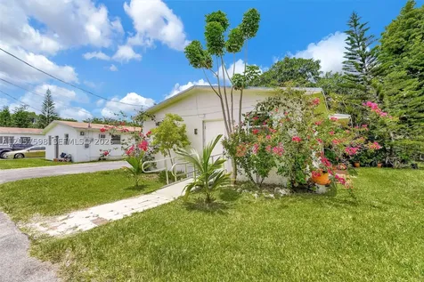 577 NW 90th Street El Portal FL 33150