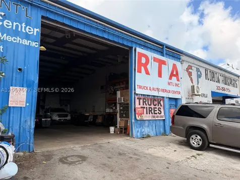 22770 S Dixie Highway Miami FL 33170