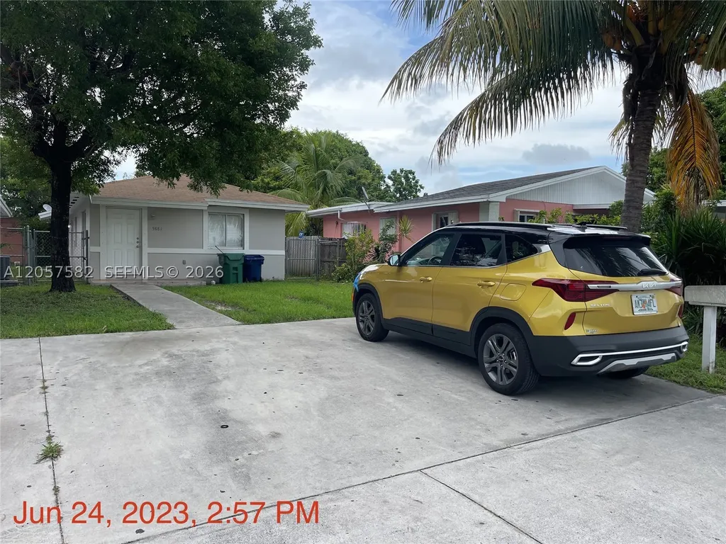 5881 NW 32nd Avenue Miami FL 33142