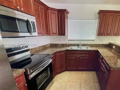 5881 NW 32nd Avenue Miami FL 33142