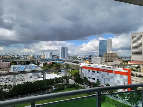 350 S Miami Avenue Miami FL 33130