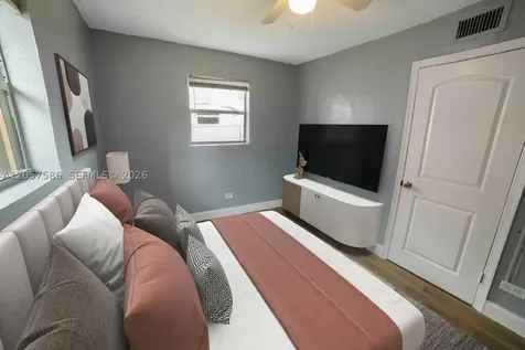817 NW 12th Avenue Fort Lauderdale FL 33311
