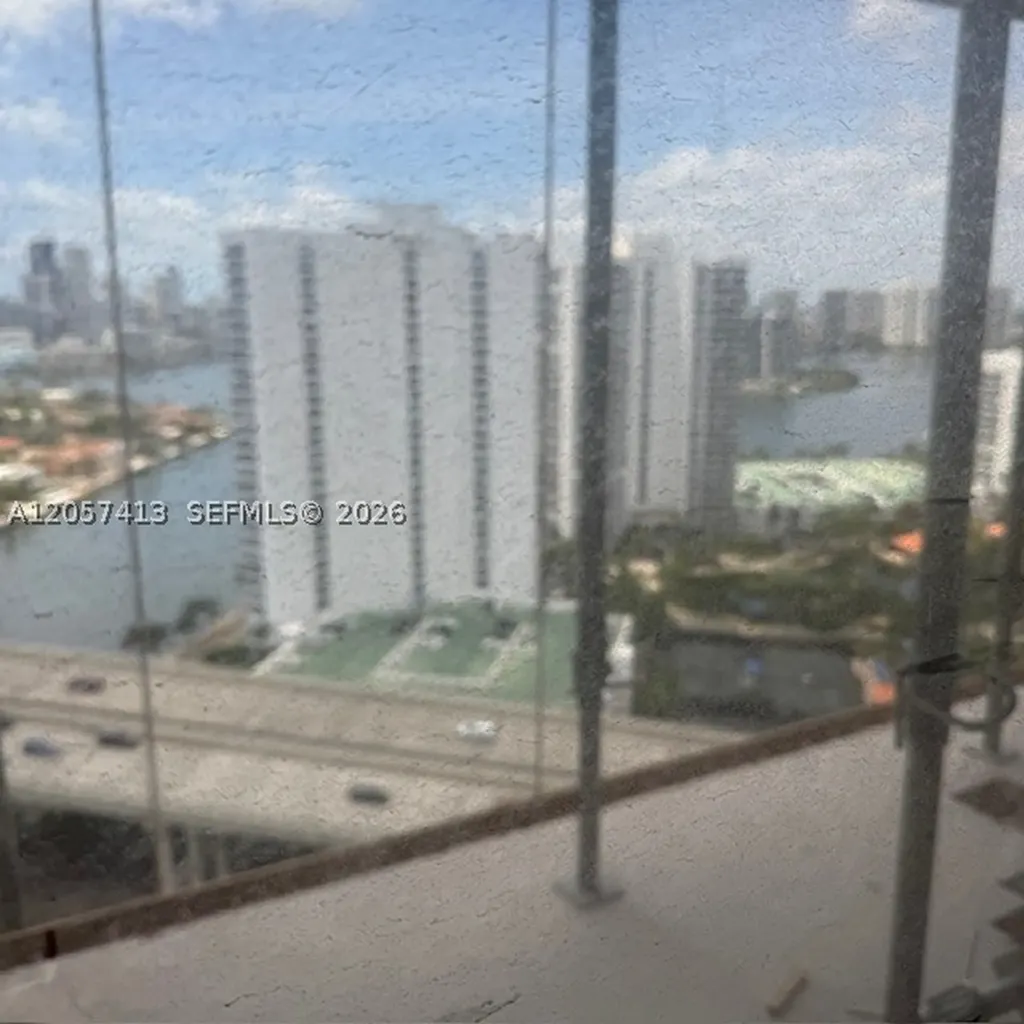 Aventura FL 33180