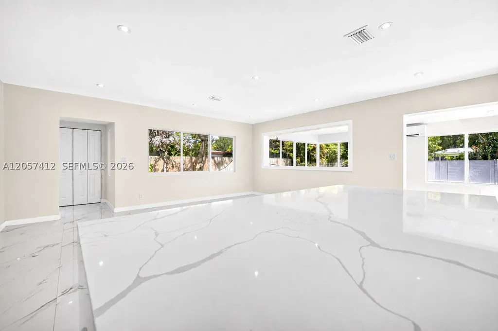5715 Jackson Street Hollywood FL 33023