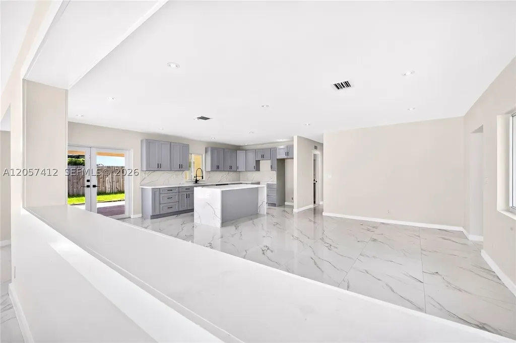 5715 Jackson Street Hollywood FL 33023