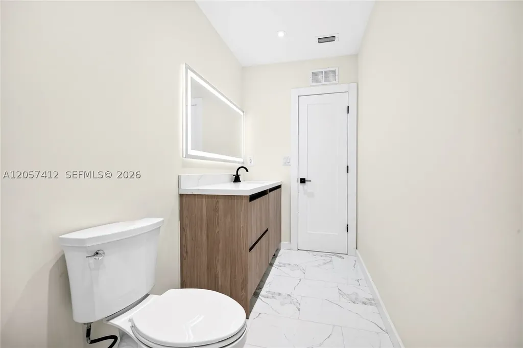 5715 Jackson Street Hollywood FL 33023