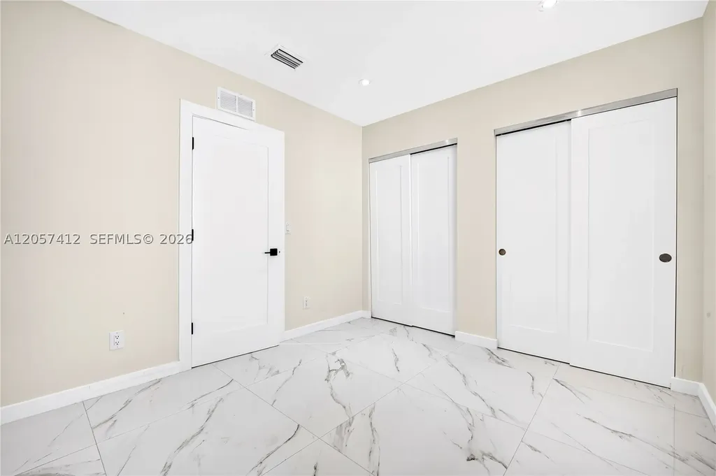 5715 Jackson Street Hollywood FL 33023