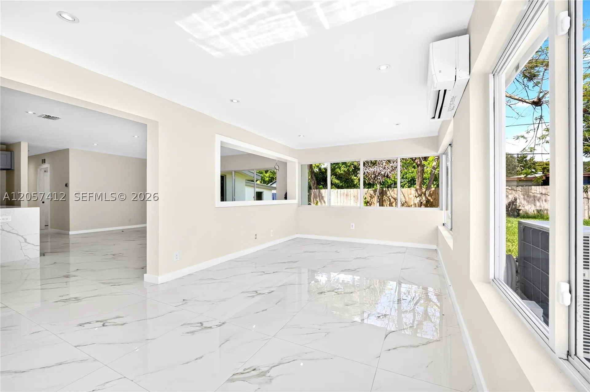5715 Jackson Street Hollywood FL 33023