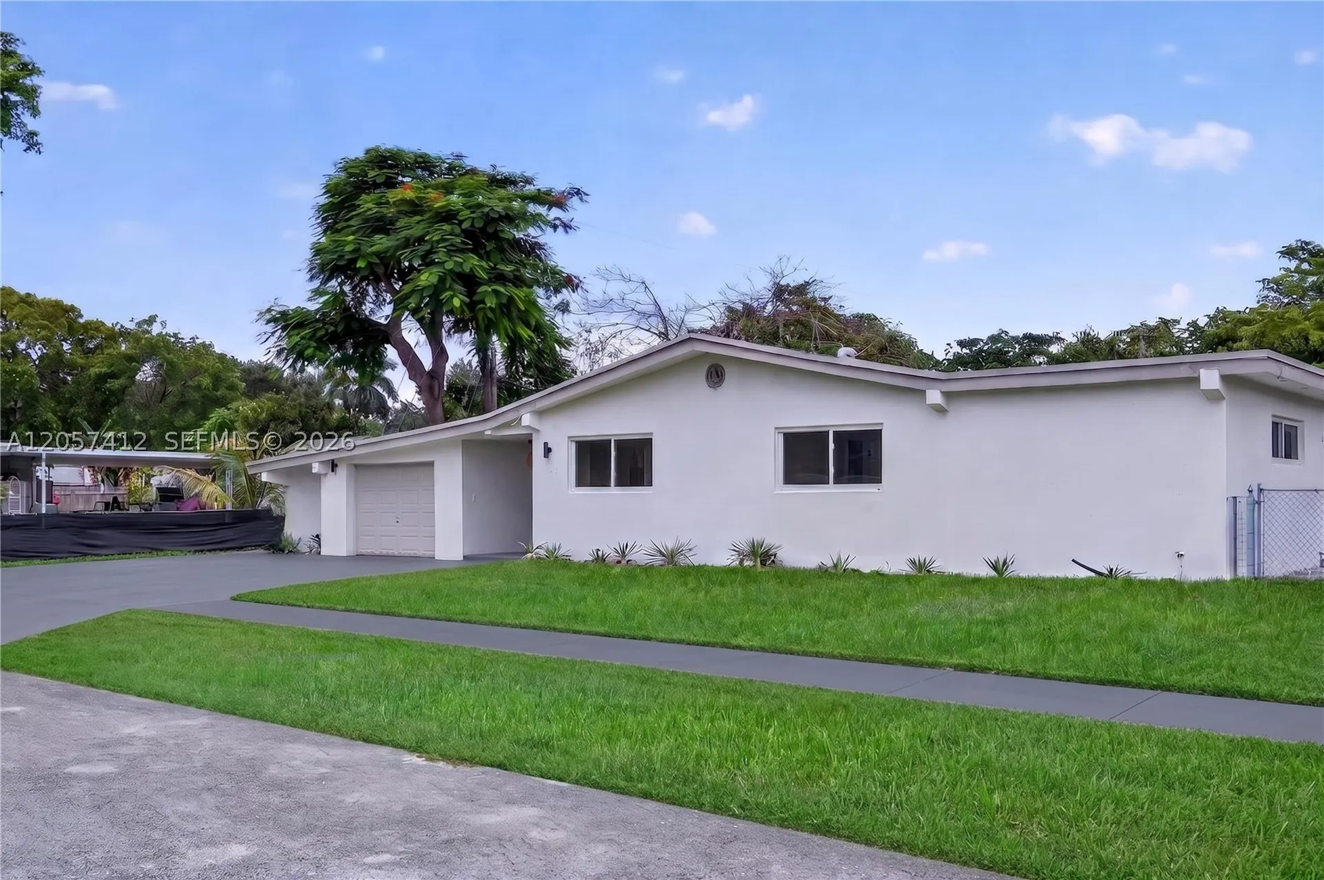 5715 Jackson Street Hollywood FL 33023