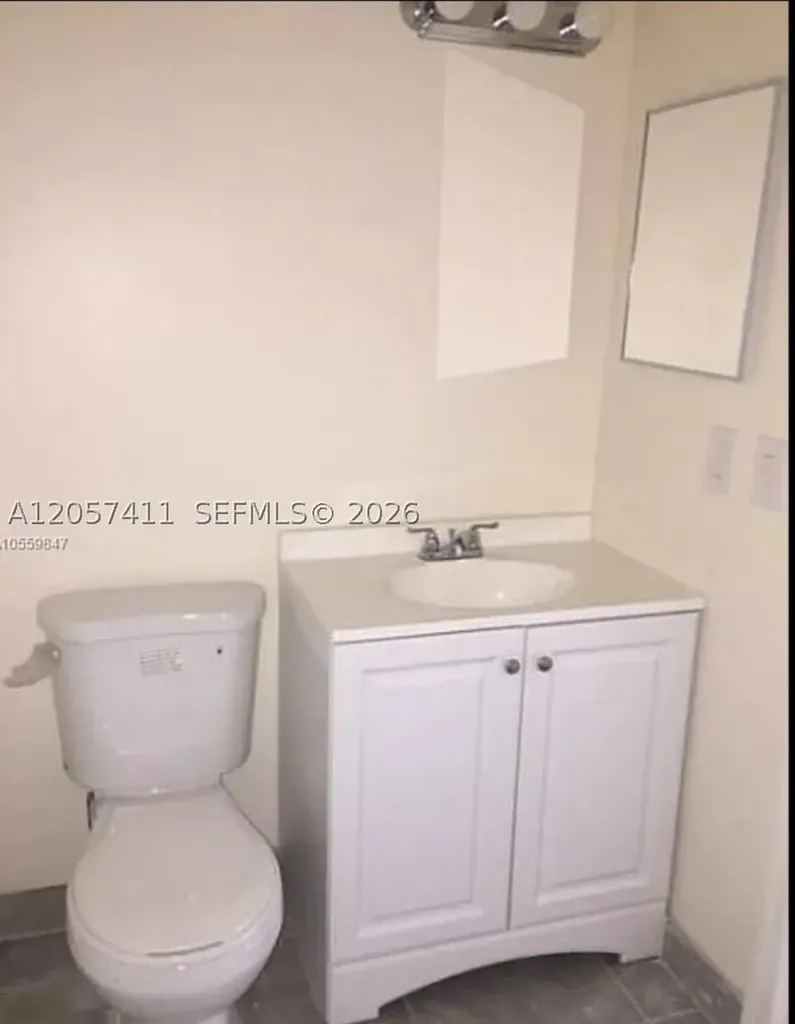 853 SW 9th Court Pompano Beach FL 33060