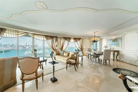 1000 S Pointe Drive Miami Beach FL 33139