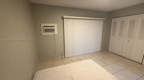 125 Canterbury E West Palm Beach FL 33417