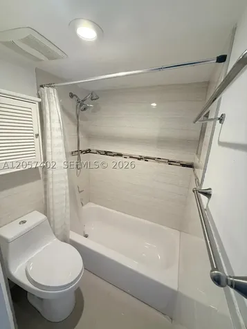 15635 SW 74 Circle Miami FL 33193