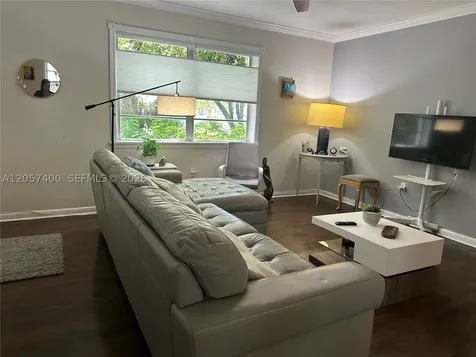 5580 SW 78th Street Miami FL 33143