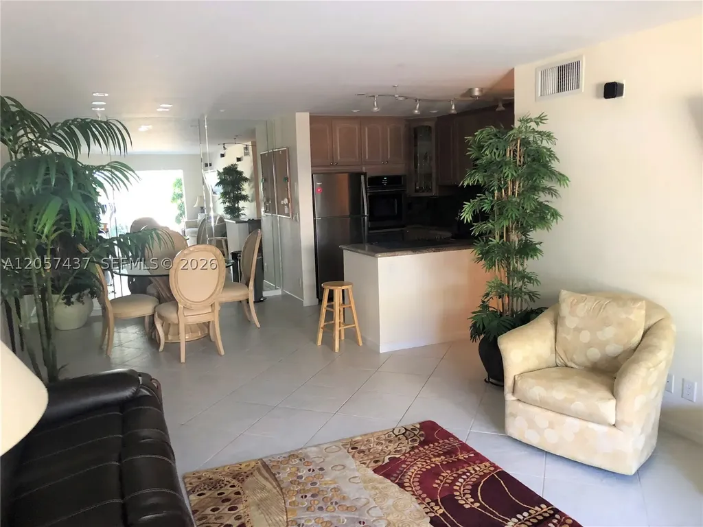6339 Bay Club Drive Fort Lauderdale FL 33308
