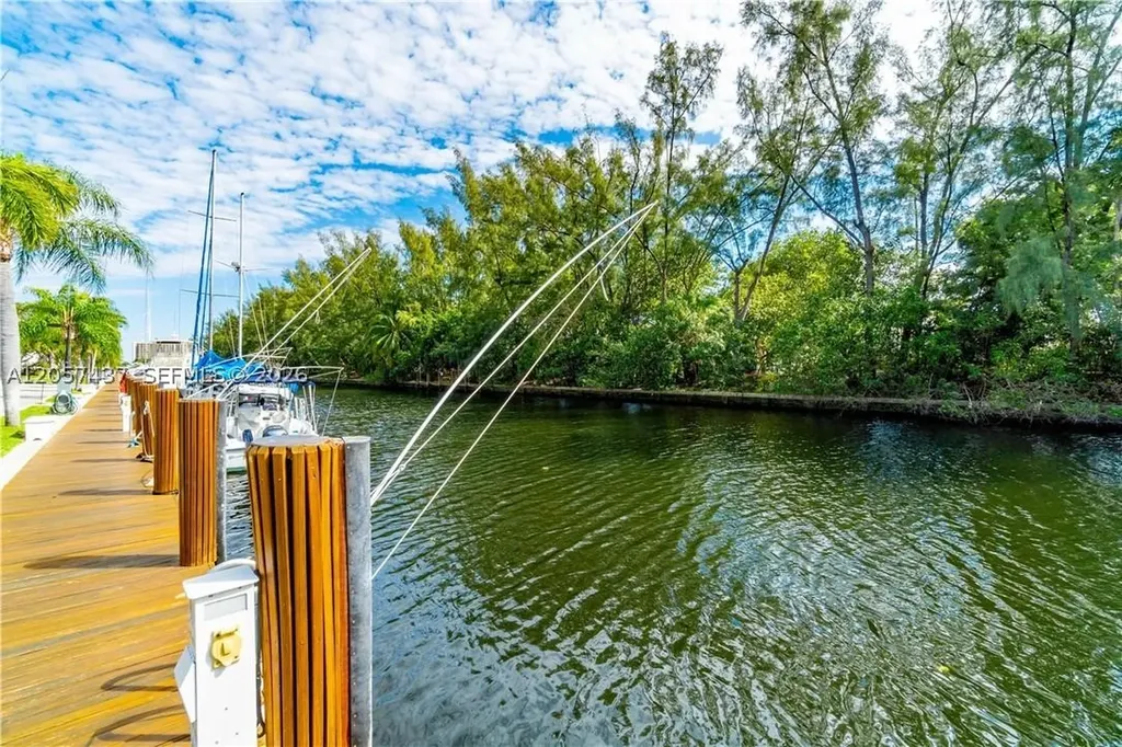 6339 Bay Club Drive Fort Lauderdale FL 33308