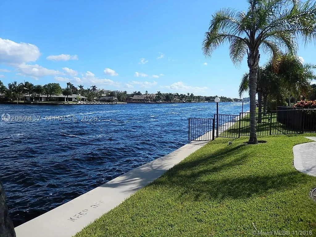 6339 Bay Club Drive Fort Lauderdale FL 33308