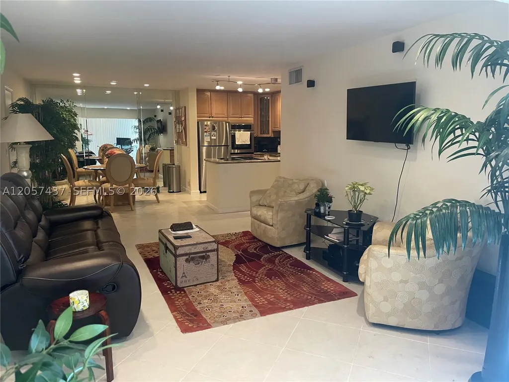 6339 Bay Club Drive Fort Lauderdale FL 33308