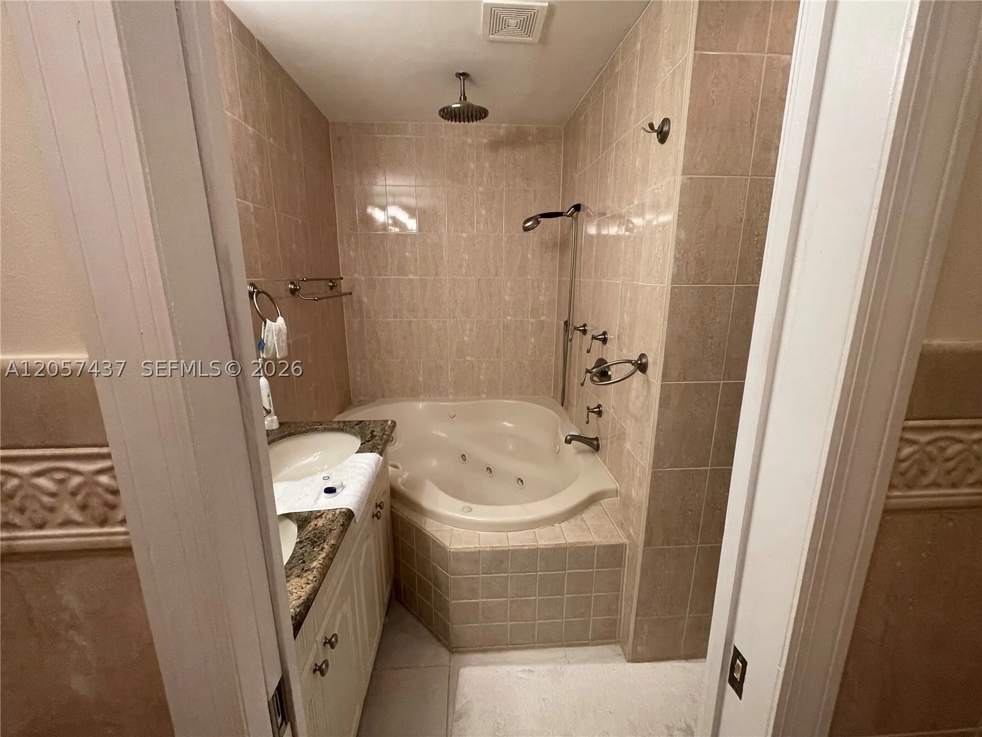 6339 Bay Club Drive Fort Lauderdale FL 33308