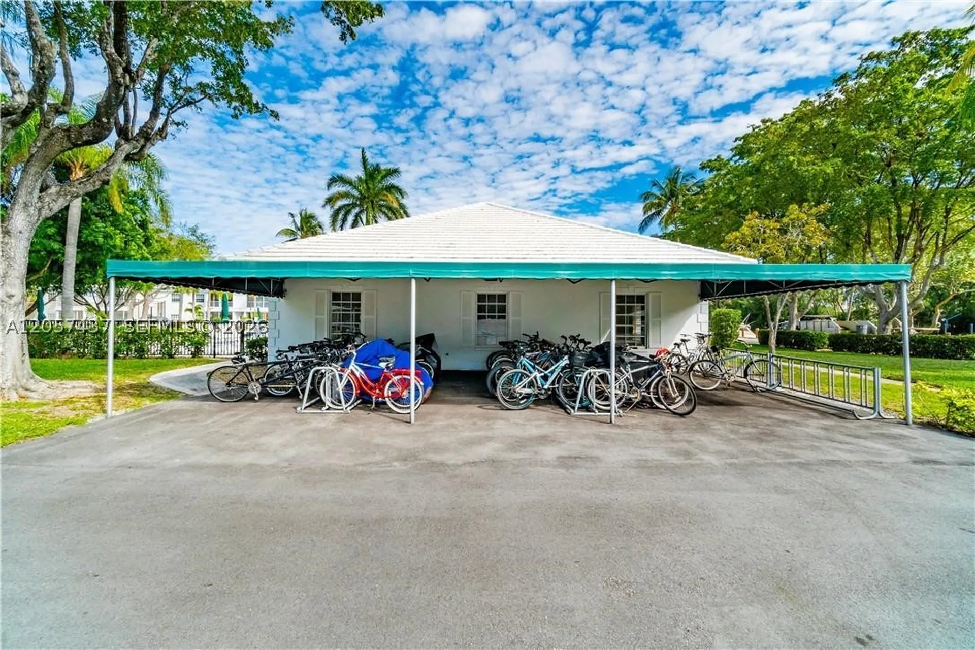 6339 Bay Club Drive Fort Lauderdale FL 33308