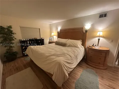 6339 Bay Club Drive Fort Lauderdale FL 33308