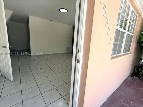 16921 SW 94th Avenue Palmetto Bay FL 33157