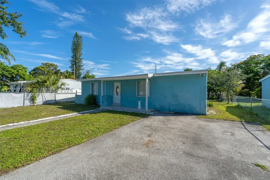 1207 Chateau Park Drive Fort Lauderdale FL 33311