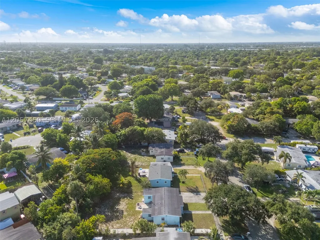 1207 Chateau Park Drive Fort Lauderdale FL 33311