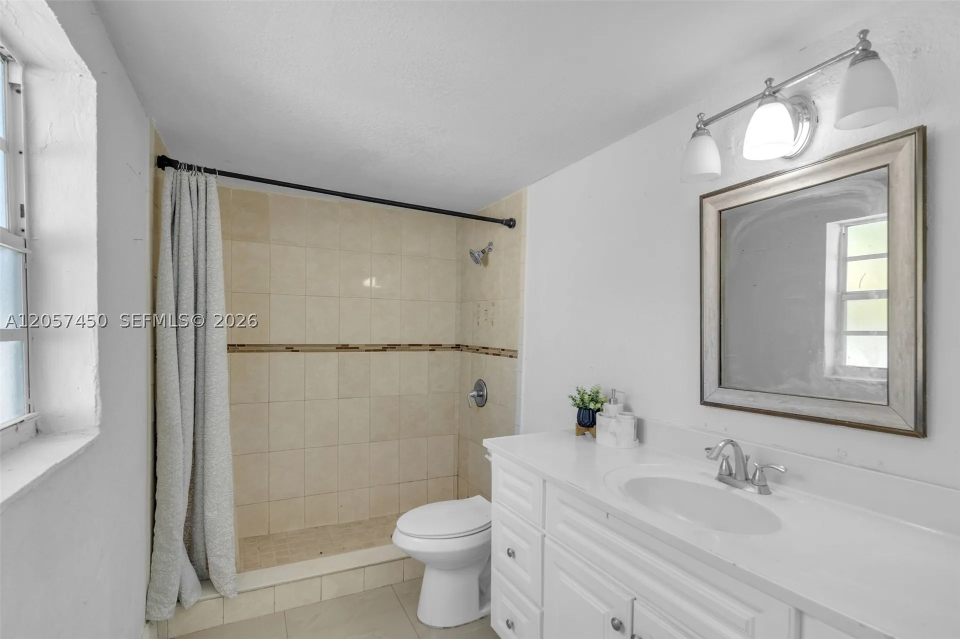 1207 Chateau Park Drive Fort Lauderdale FL 33311