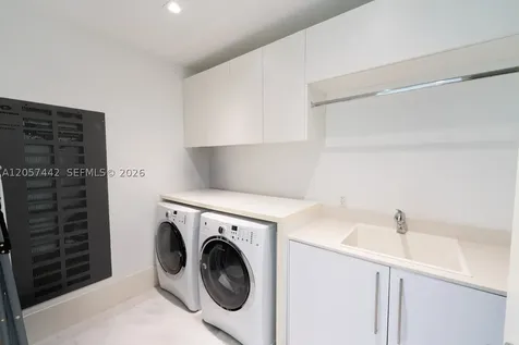 16901 Collins Avenue Sunny Isles Beach FL 33160