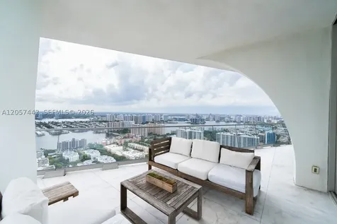 16901 Collins Avenue Sunny Isles Beach FL 33160