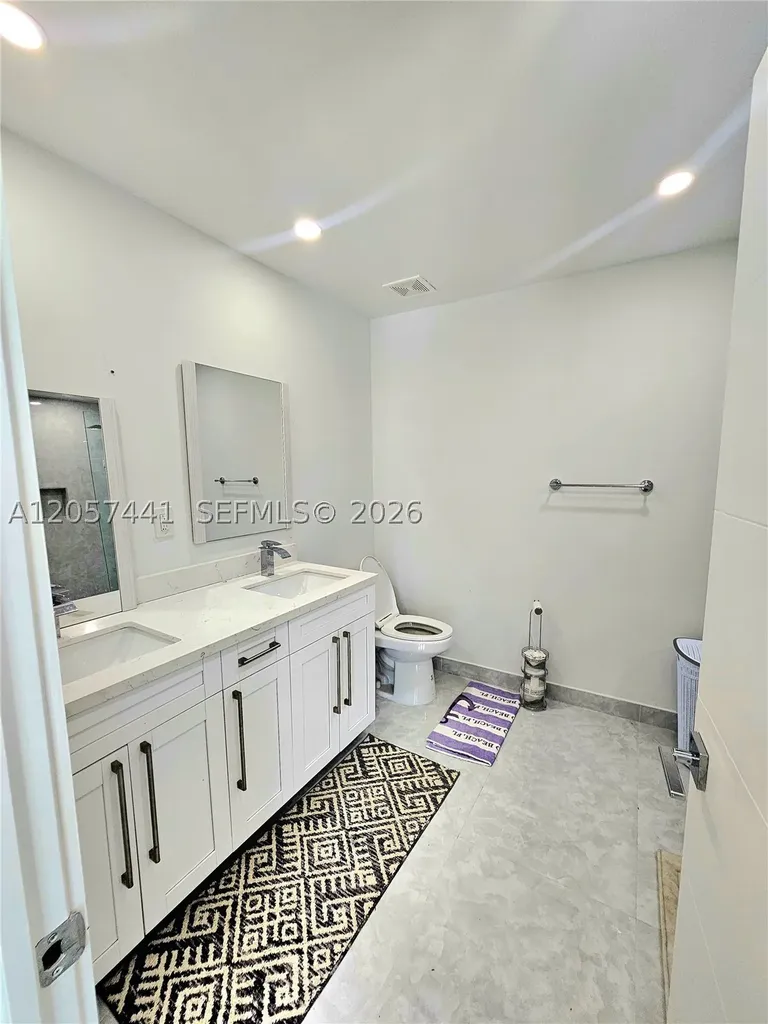 1430 NE 53rd Court Fort Lauderdale FL 33334